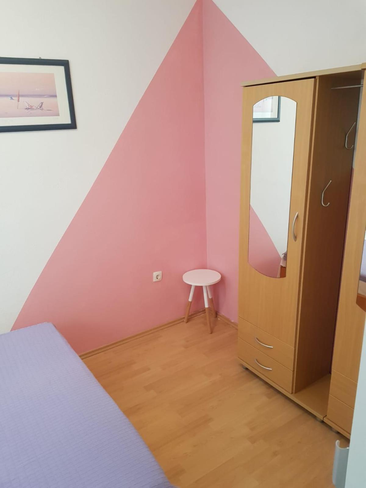 Apartmani Dekovic Primošten Zewnętrze zdjęcie